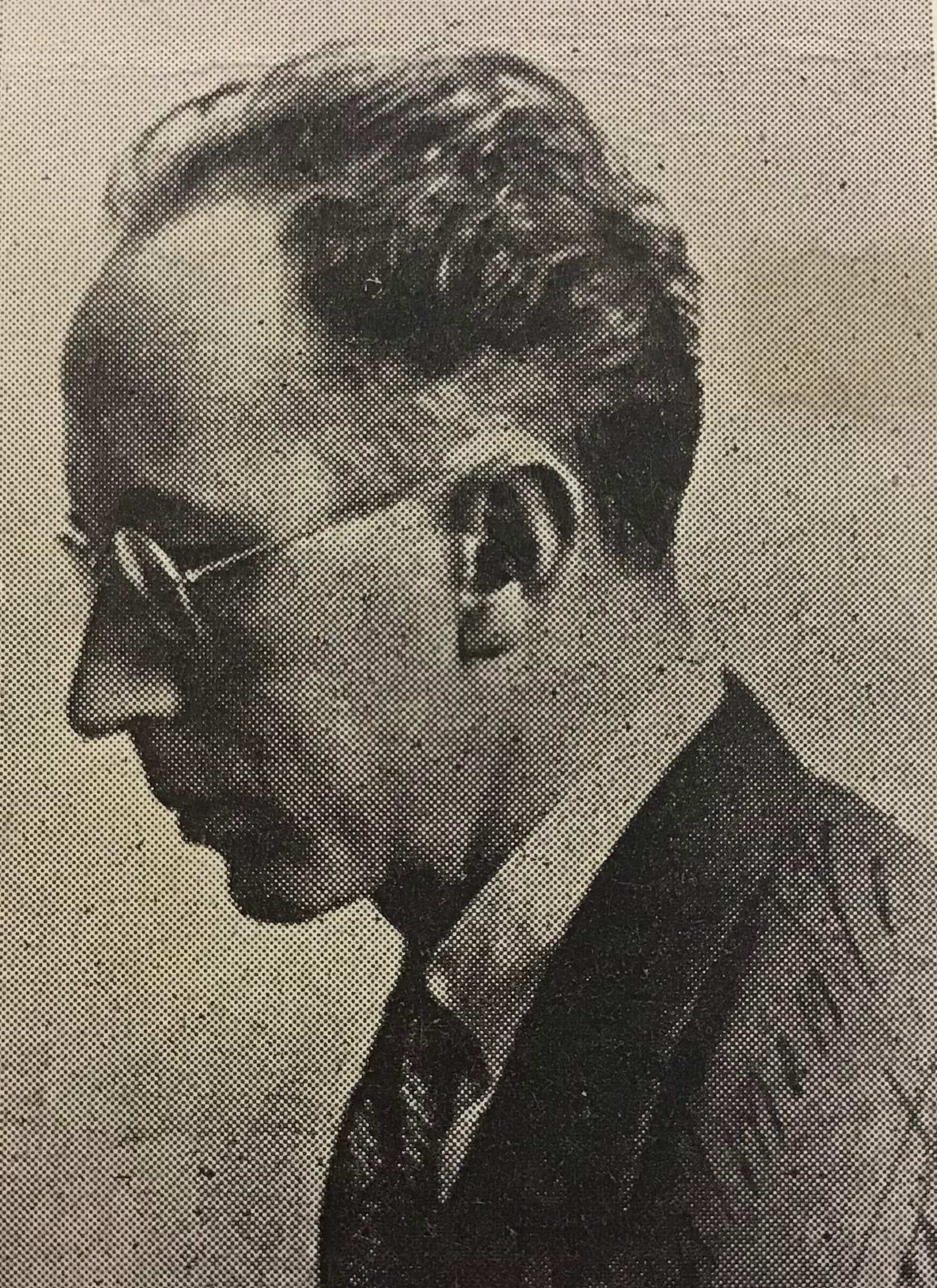 Retrato de perfil de Alonso Restrepo Moreno (Medellín, 1893-1955).